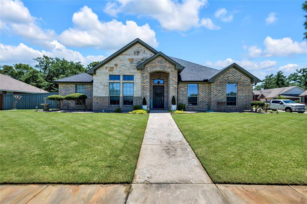 Aubrey, TX 76227,1021 Karen Street
