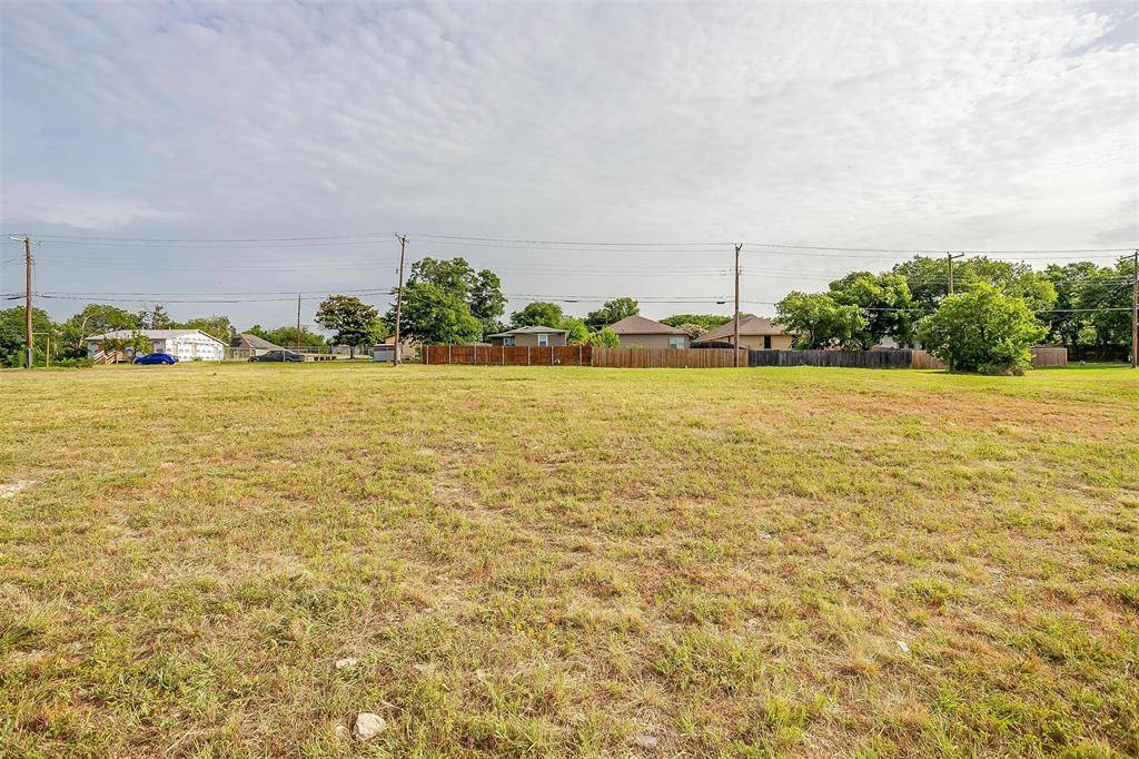 Fort Worth, TX 76107,5836, 5832, 5828 Helmick Avenue