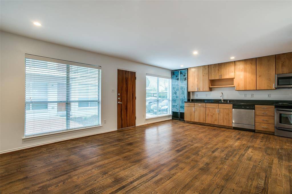 Dallas, TX 75209,4616 W Lovers Lane #130