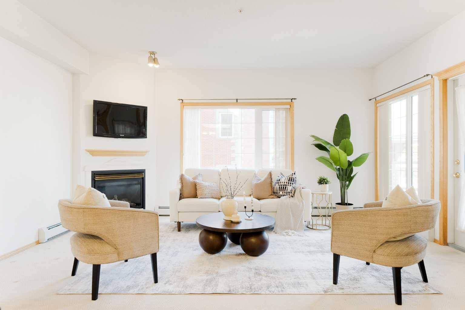 Calgary, AB T3L 2M2,223 Tuscany Springs BLVD NW #262