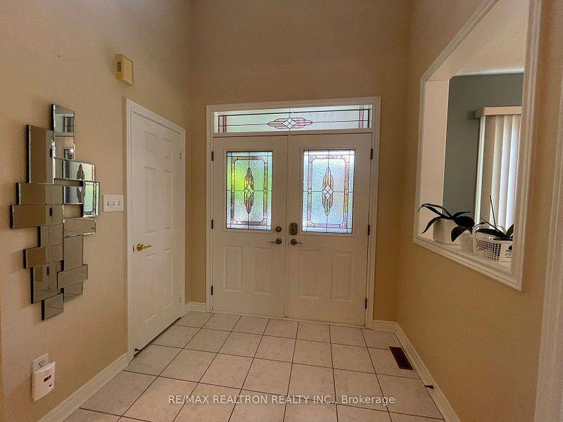 Vaughan, ON L4H 2J5,64 Keegan CRES