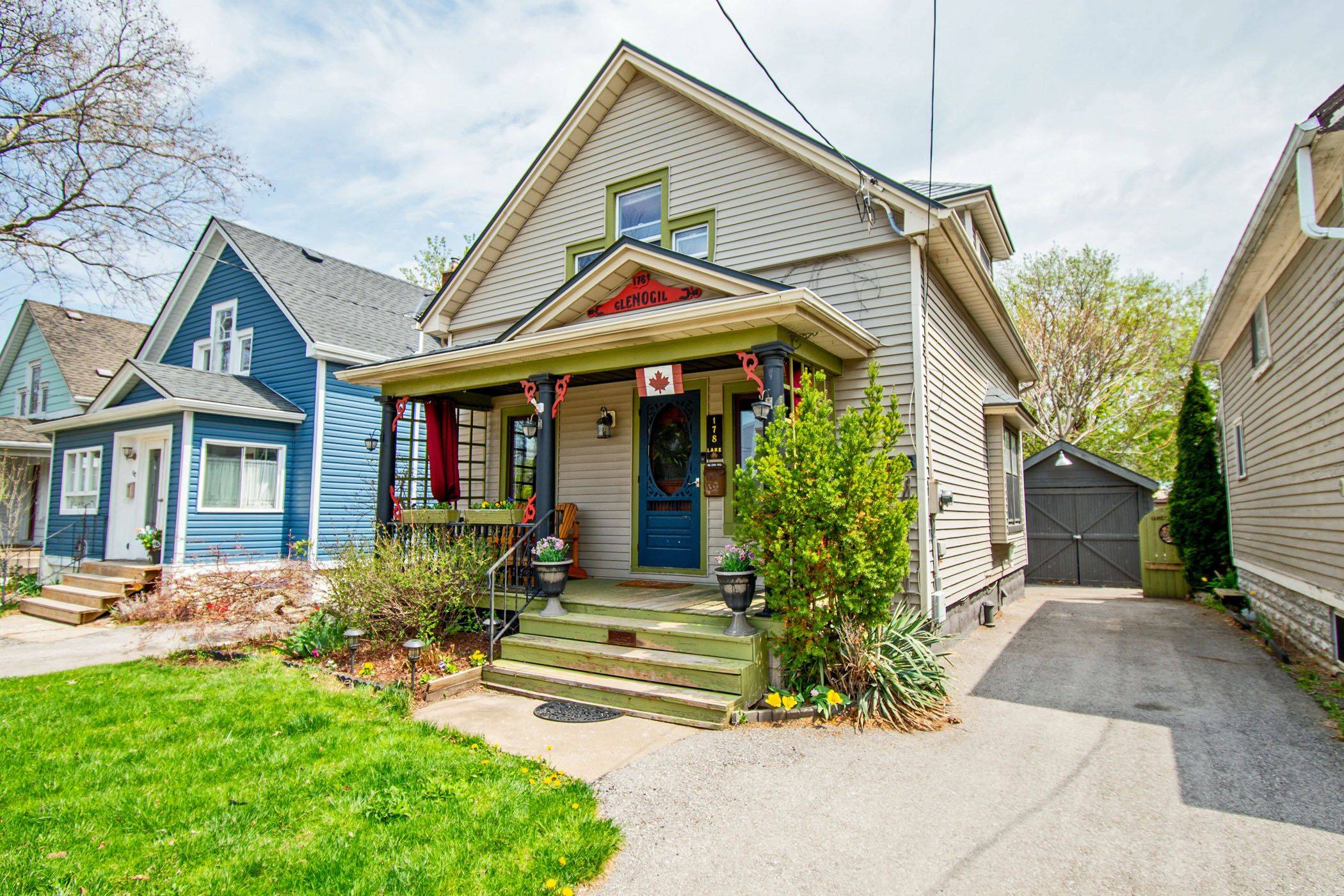 St. Catharines, ON L2R 5Y9,178 Lake ST