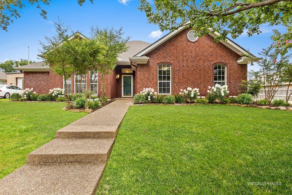 Hewitt, TX 76643,325 Fannin Drive
