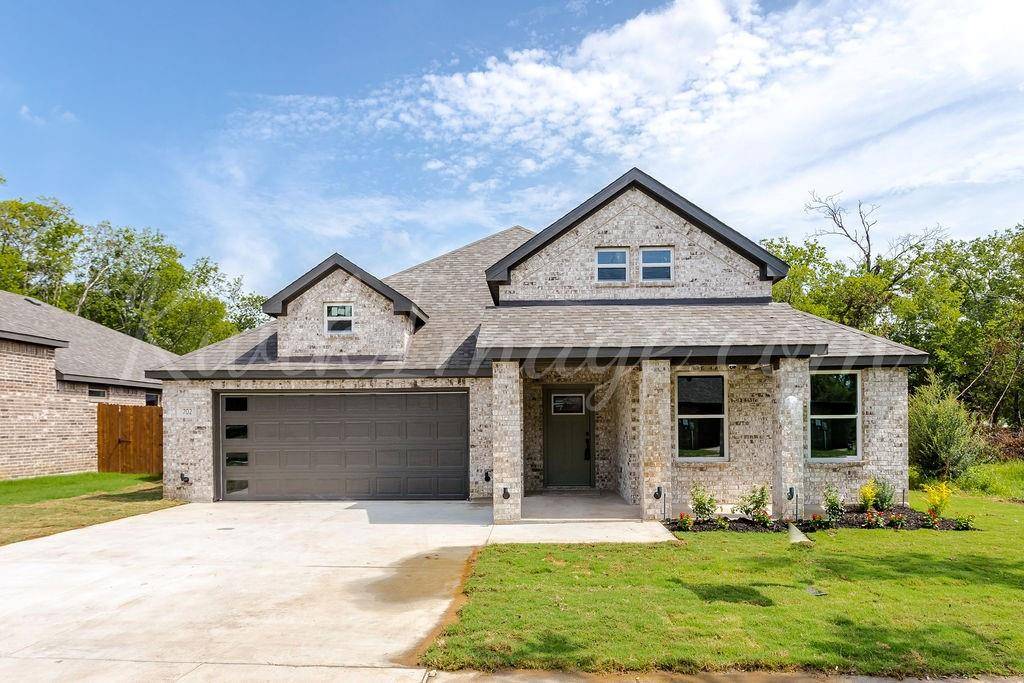 Terrell, TX 75160,702 Crenshaw Street