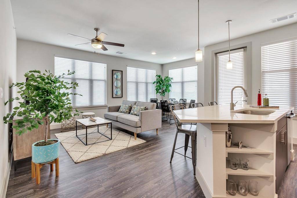 Dallas, TX 75231,10550 N Central Expressway #359