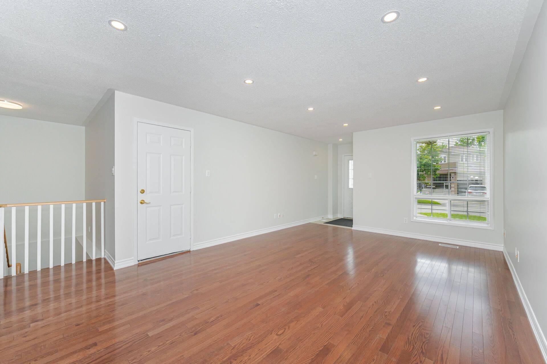 New Tecumseth, ON L0G 1A0,75 Kate Aitken CRES