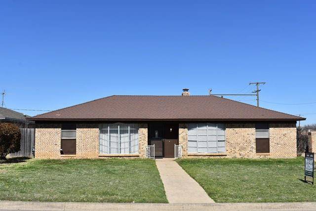 North Richland Hills, TX 76182,8321 Oak Court