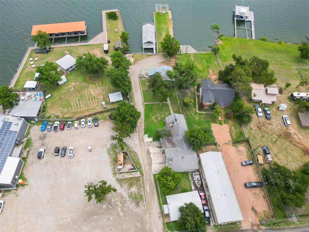 Lake Brownwood, TX 76801,310/250 HIGH TOP STREET
