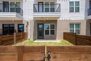 Dallas, TX 75235,2232 Empire Central #330