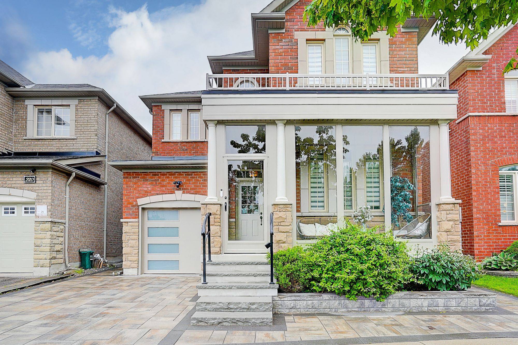 Markham, ON L6C 0C5,322 Stonebridge DR