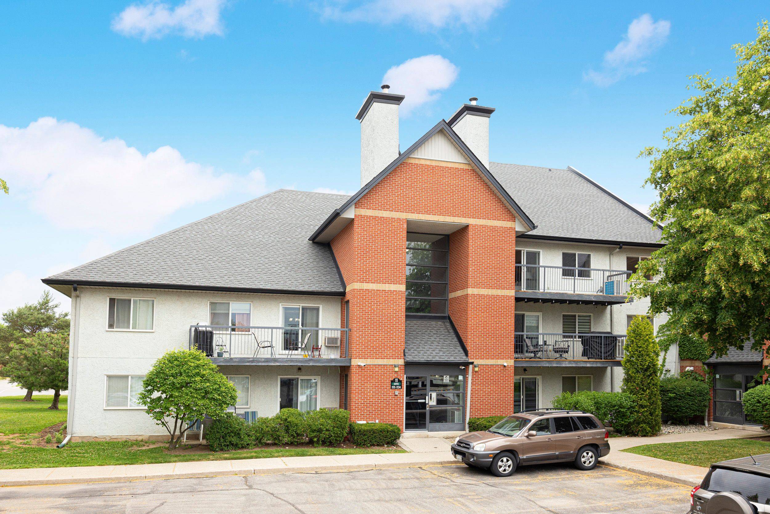 Oakville, ON L6M 2V7,1450 Glen Abbey Gate #1132