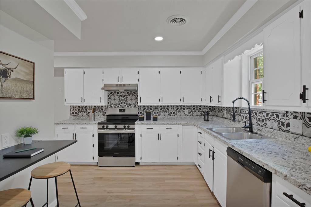 Keene, TX 76059,214 Bluebonnet Trail