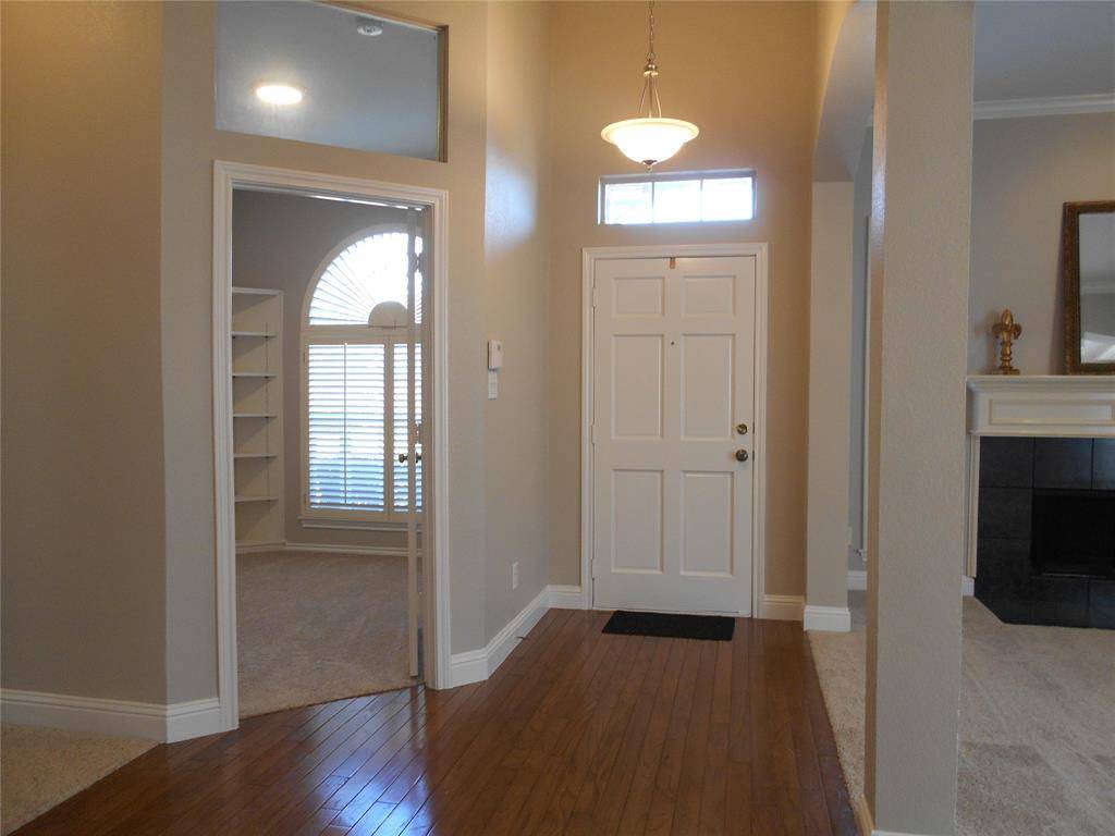 Plano, TX 75093,4804 Holly Berry Drive