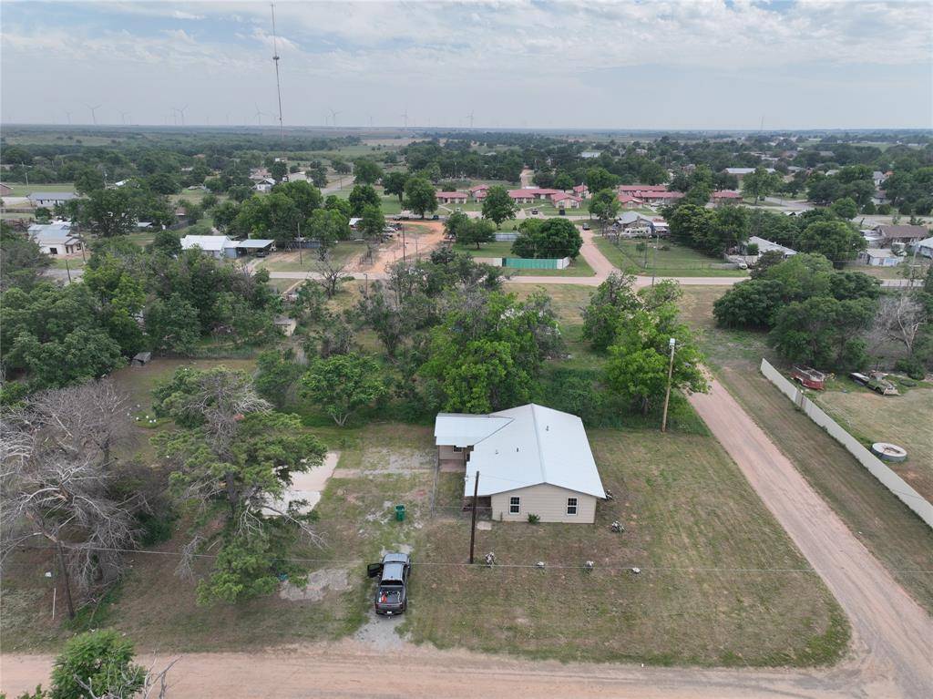 Vernon, TX 76384,927 London Street