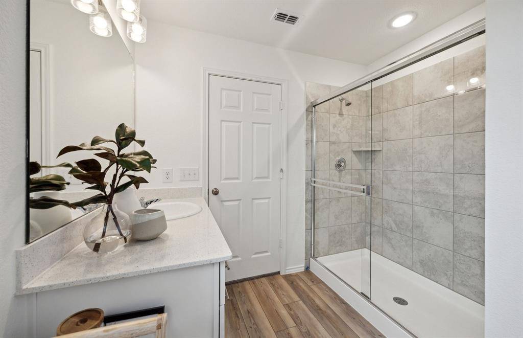 Forney, TX 75126,2043 Pleasant Knoll Circle