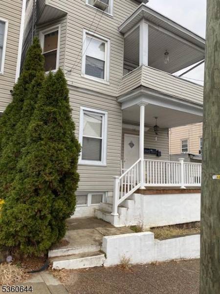Paterson City, NJ 07522,18 Belle Ave