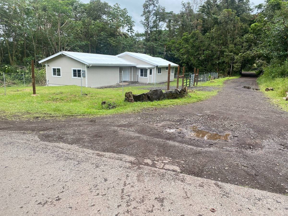 Keaau, HI 96749,16-432 UILANI DR