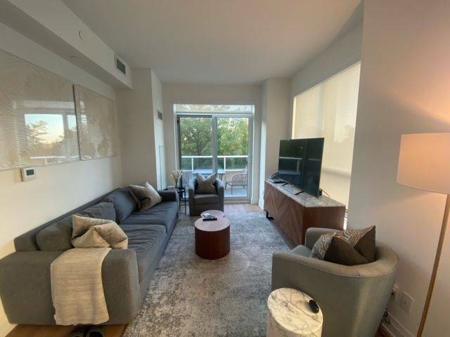 Toronto E05, ON M1T 0B6,3121 Sheppard AVE E #528