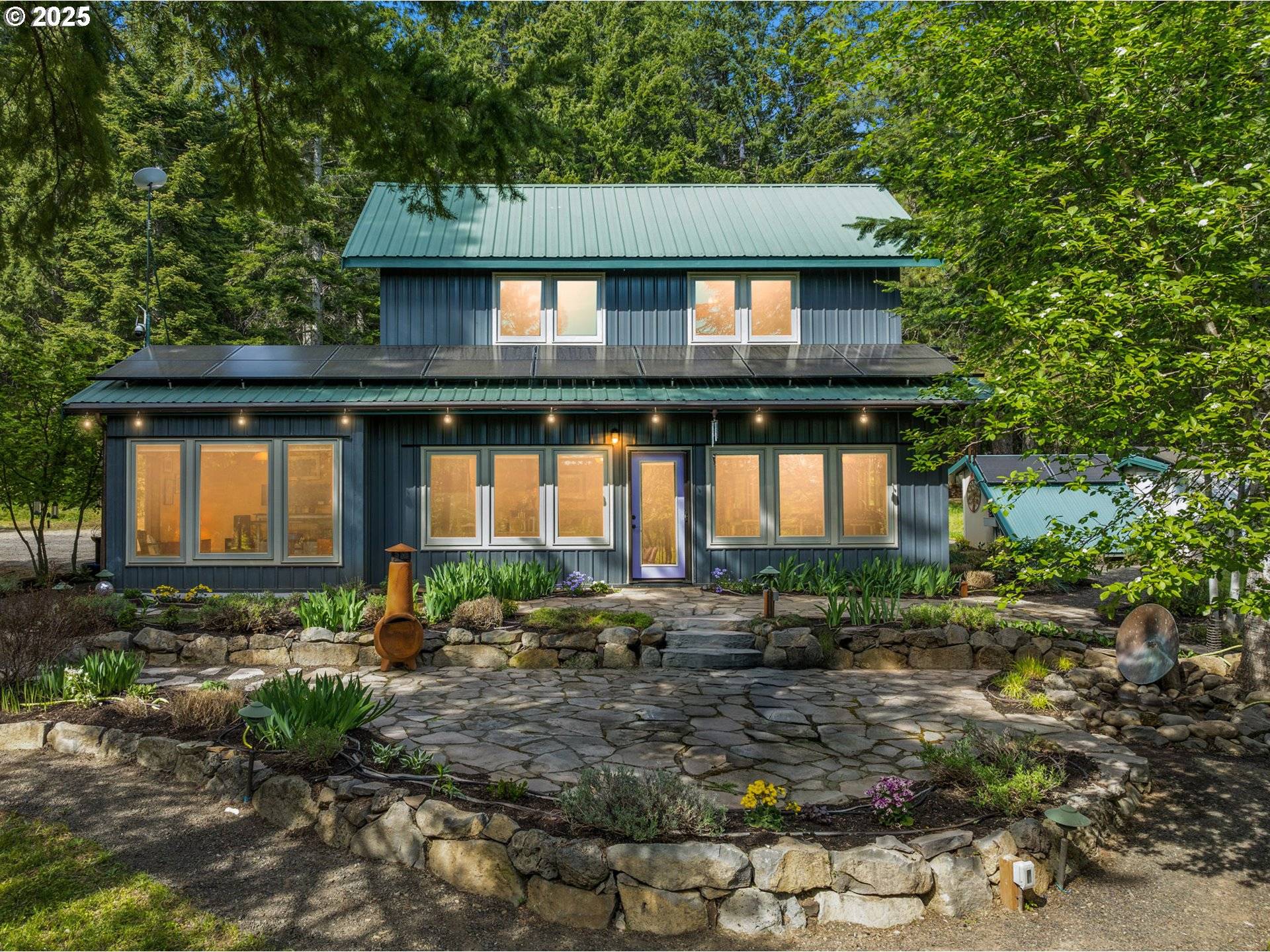 White Salmon, WA 98672,961 SNOWDEN RD