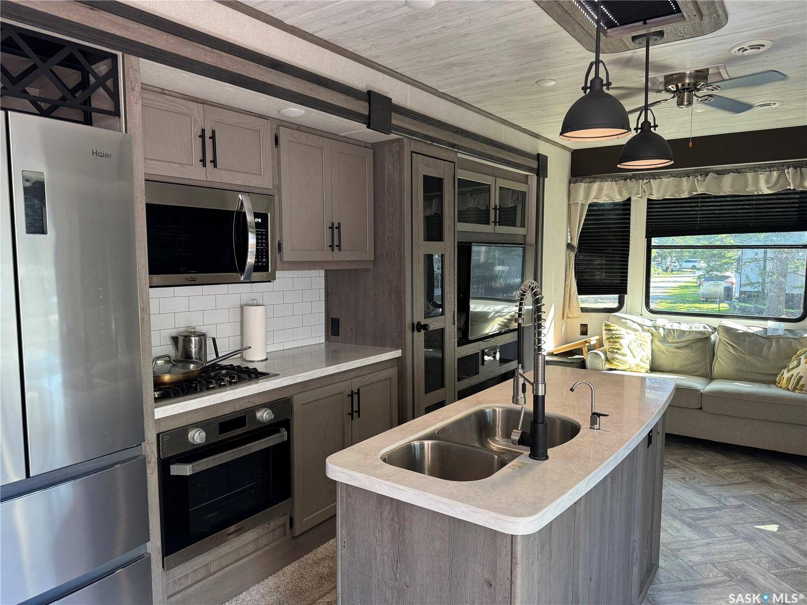 Candle Lake, SK S0J 3E0,8 Lakeshore PLACE
