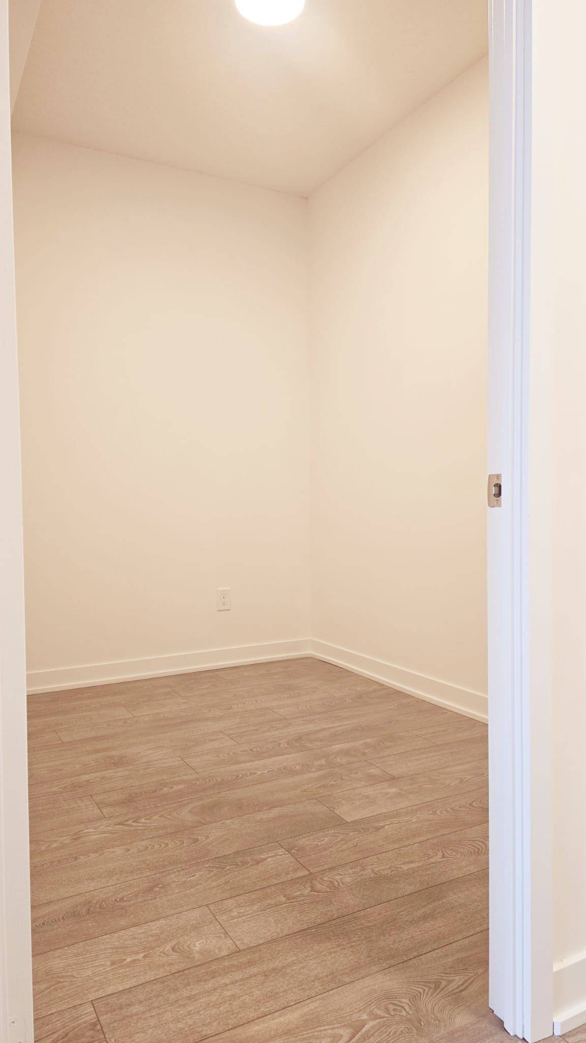 Brampton, ON L6Y 6L6,225 Malta AVE #1801