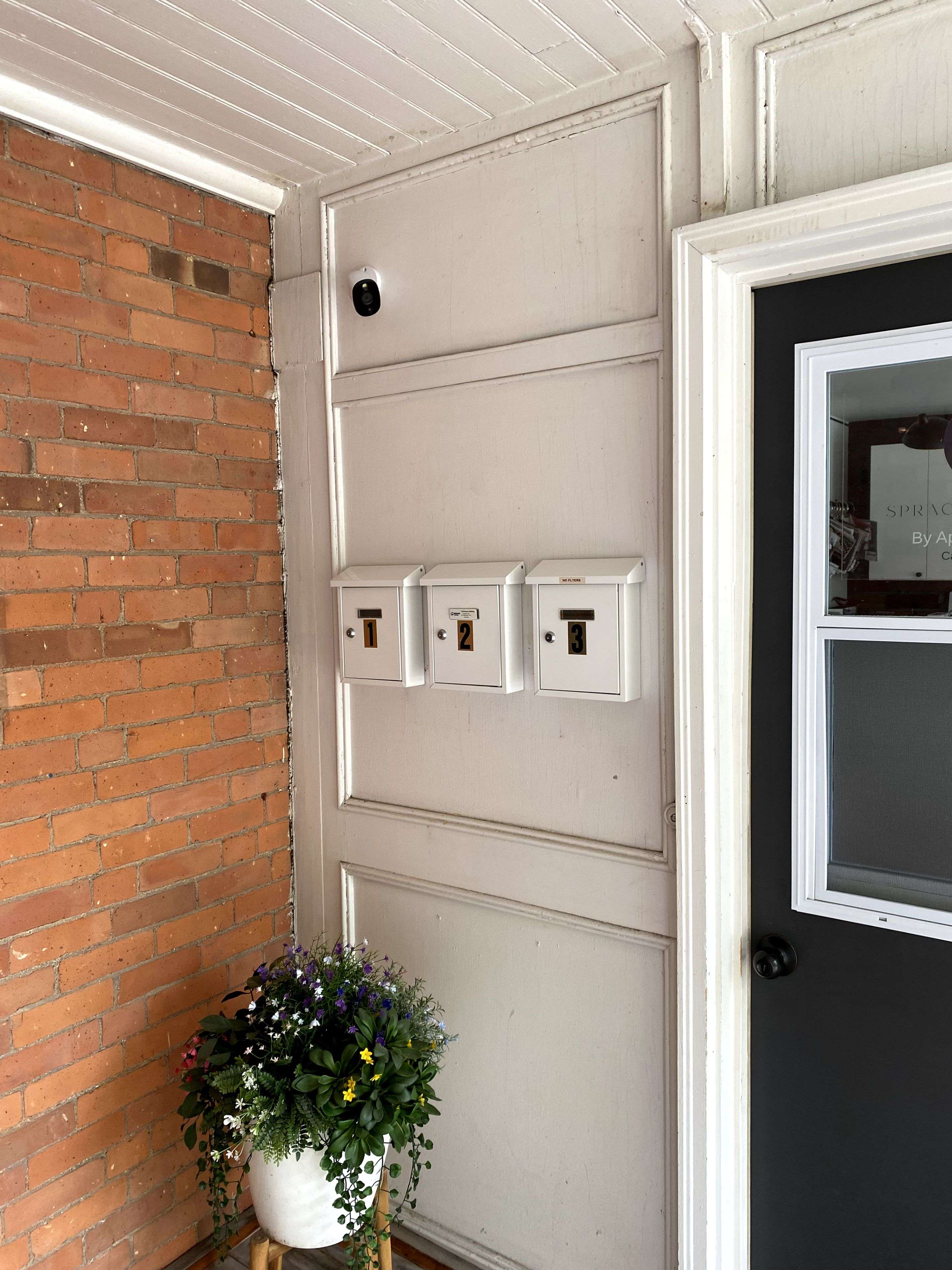 St. Catharines, ON L2R 5W6,2 Lake ST #1