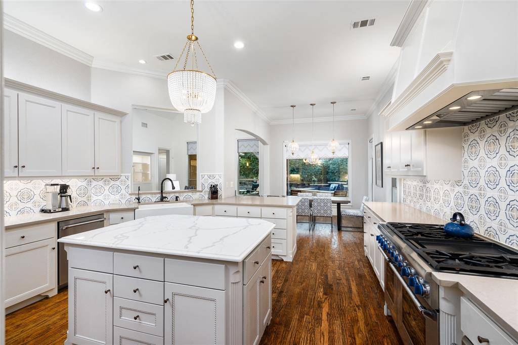 Frisco, TX 75034,5641 Fairfax Drive
