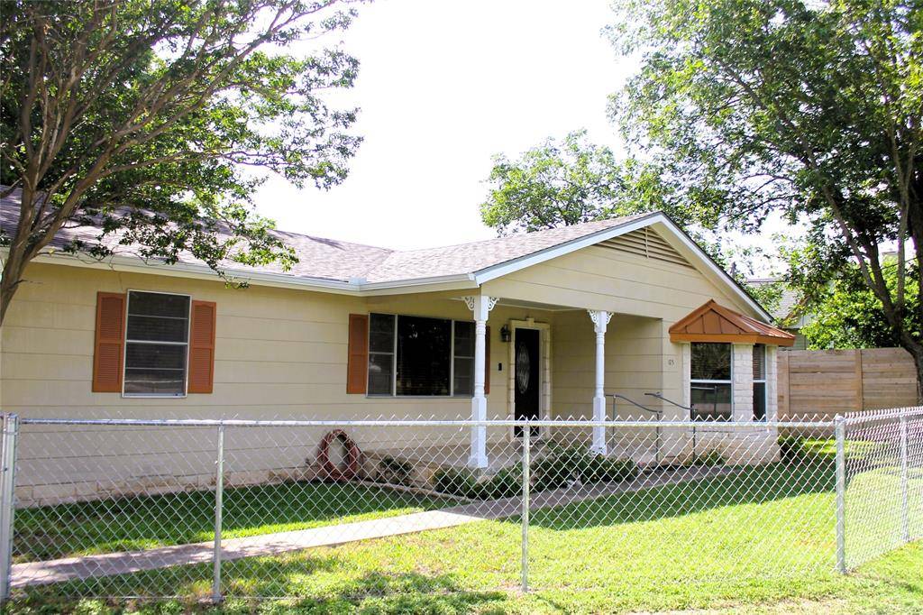 Florence, TX 76527,105 West Avenue