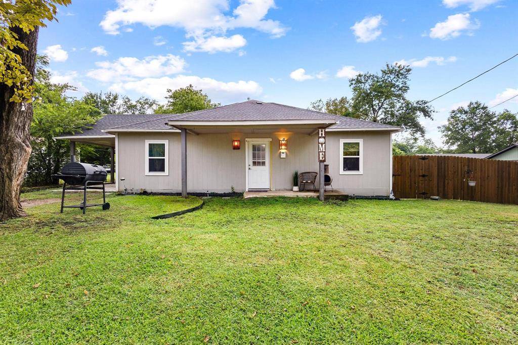 Bonham, TX 75418,221 Braz Street
