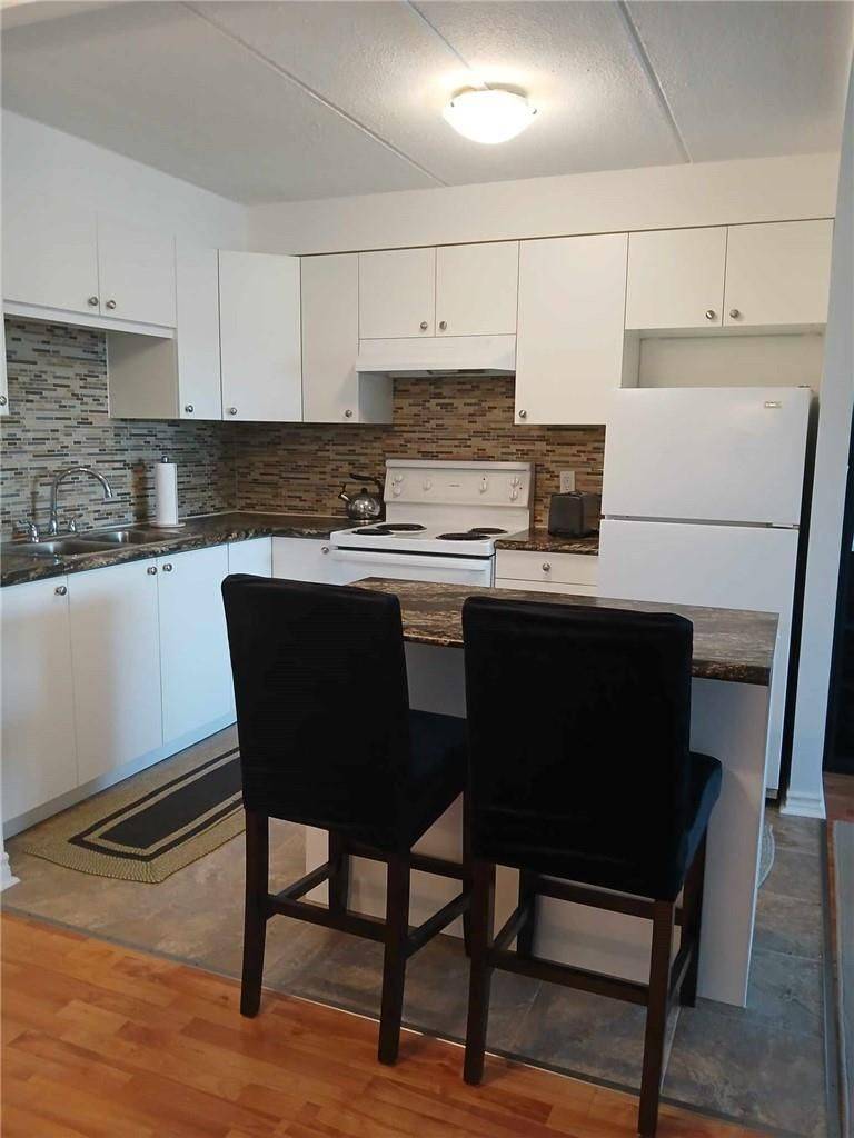 St. Catharines, ON L2S 3A4,41 Rykert ST #402