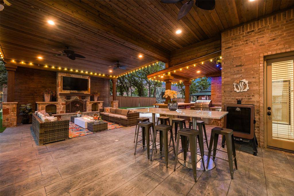 Fort Worth, TX 76179,5841 Lakeside Drive