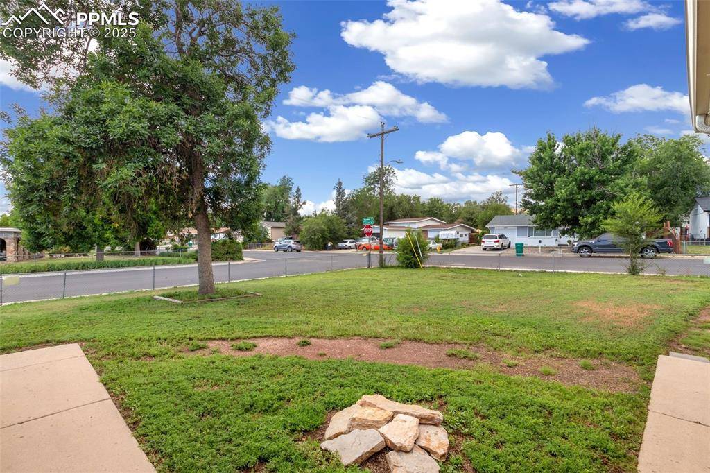 Colorado Springs, CO 80906,1209 Maxwell ST
