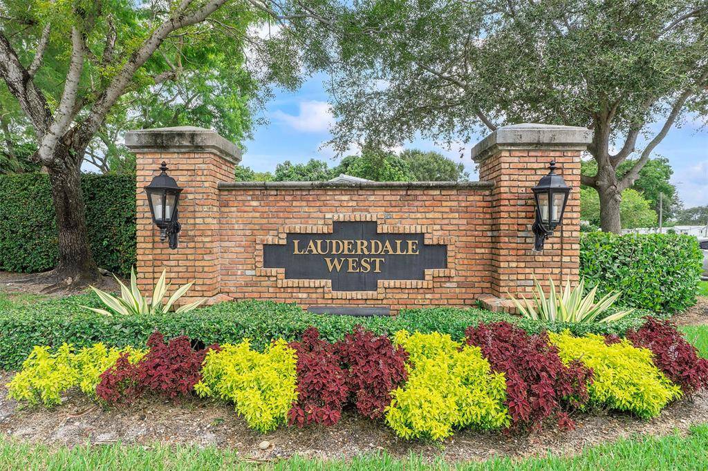 Plantation, FL 33322,8961 NW 12th St