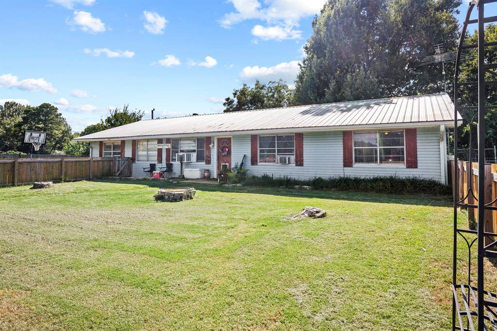 Pittsburg, TX 75686,2084 Fm 21