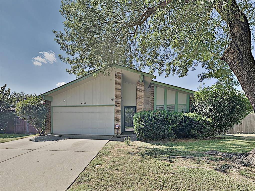 Arlington, TX 76016,4202 Glenlawn Court