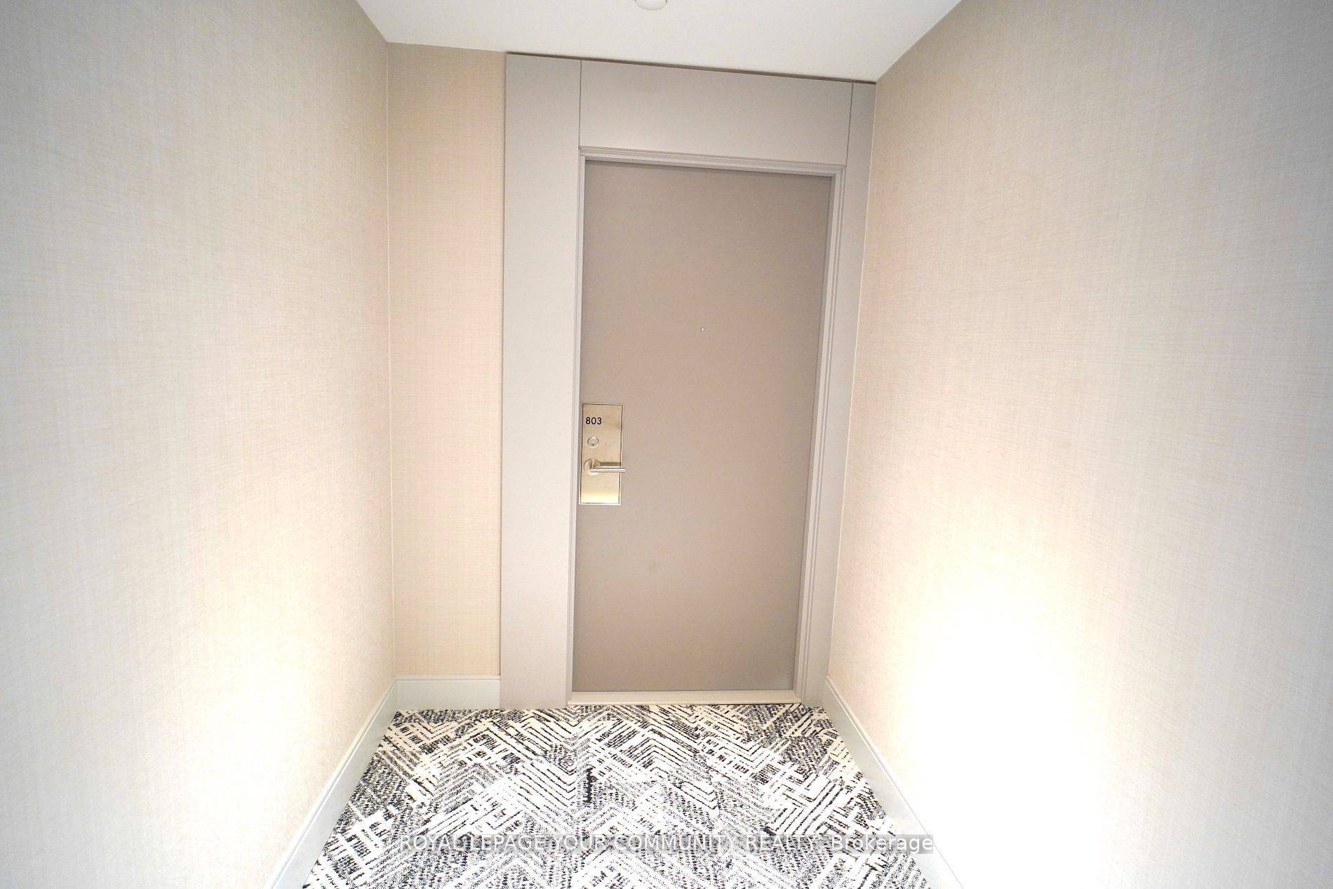 Toronto C01, ON M5V 2E7,8 Widmer ST #803