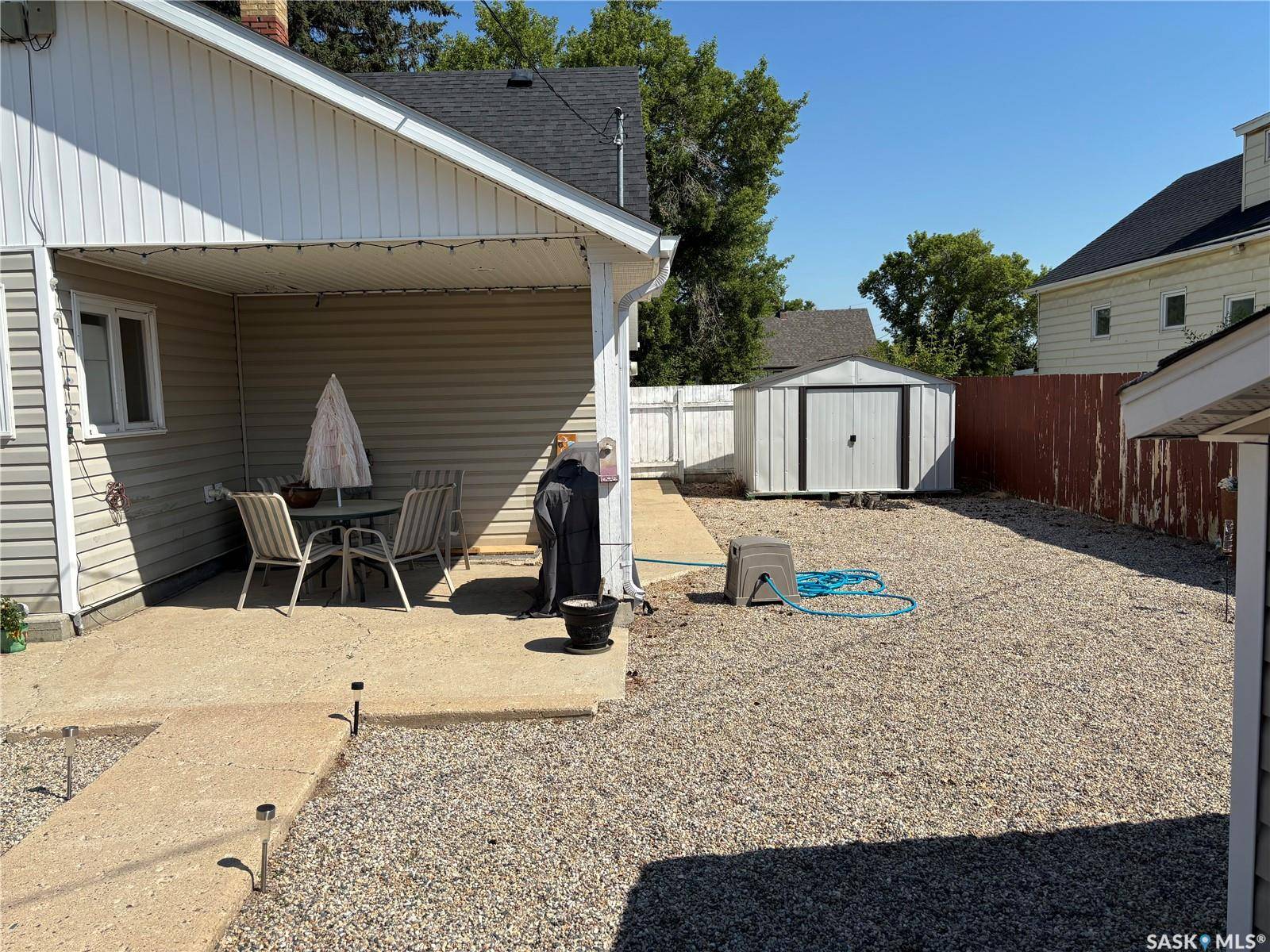 Moose Jaw, SK S6H 5C2,37 Coteau STREET W