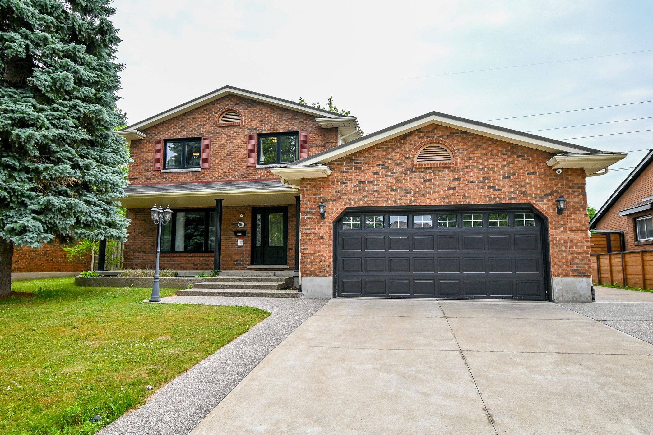 Niagara Falls, ON L2J 4E7,7102 Burbank CRES