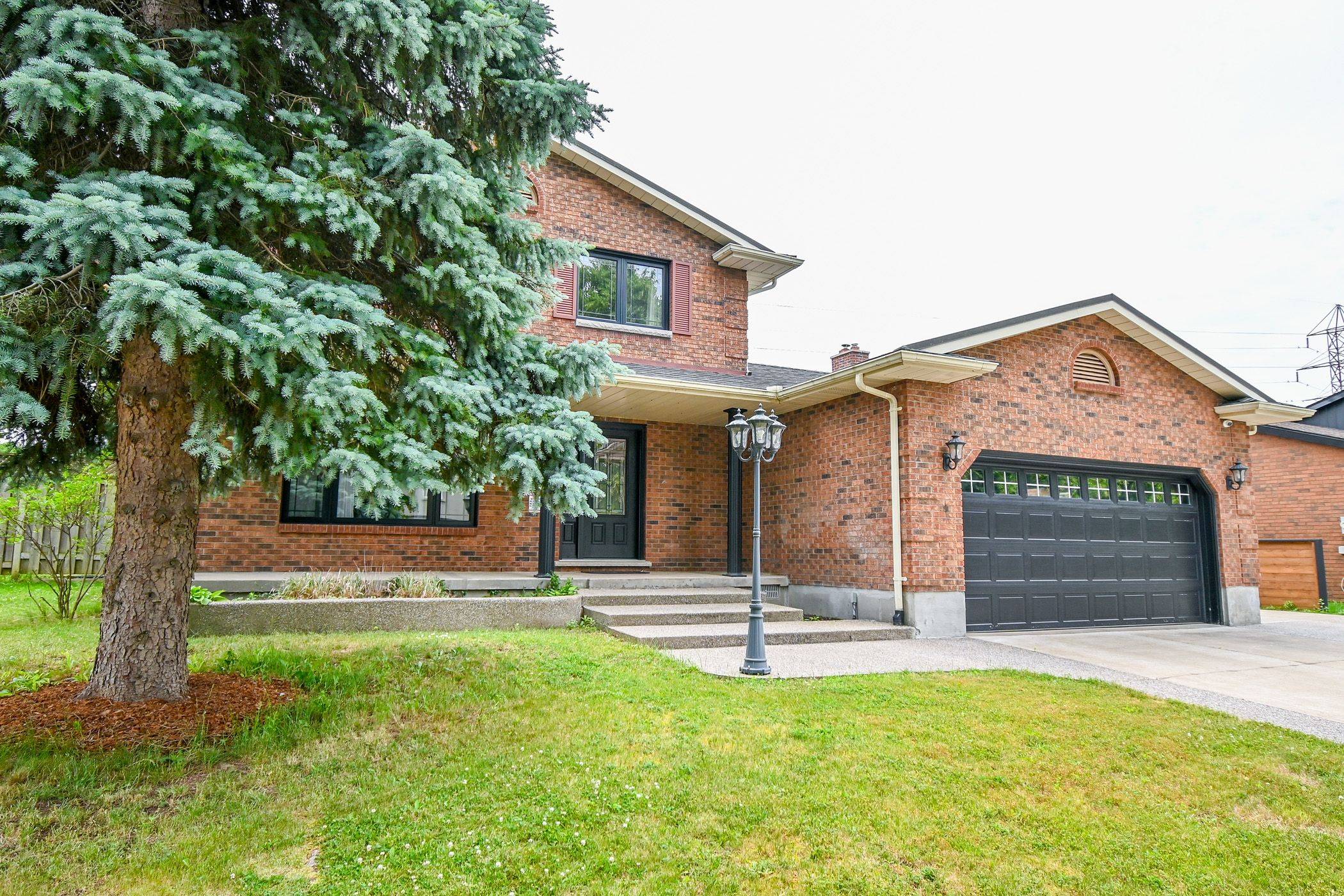Niagara Falls, ON L2J 4E7,7102 Burbank CRES
