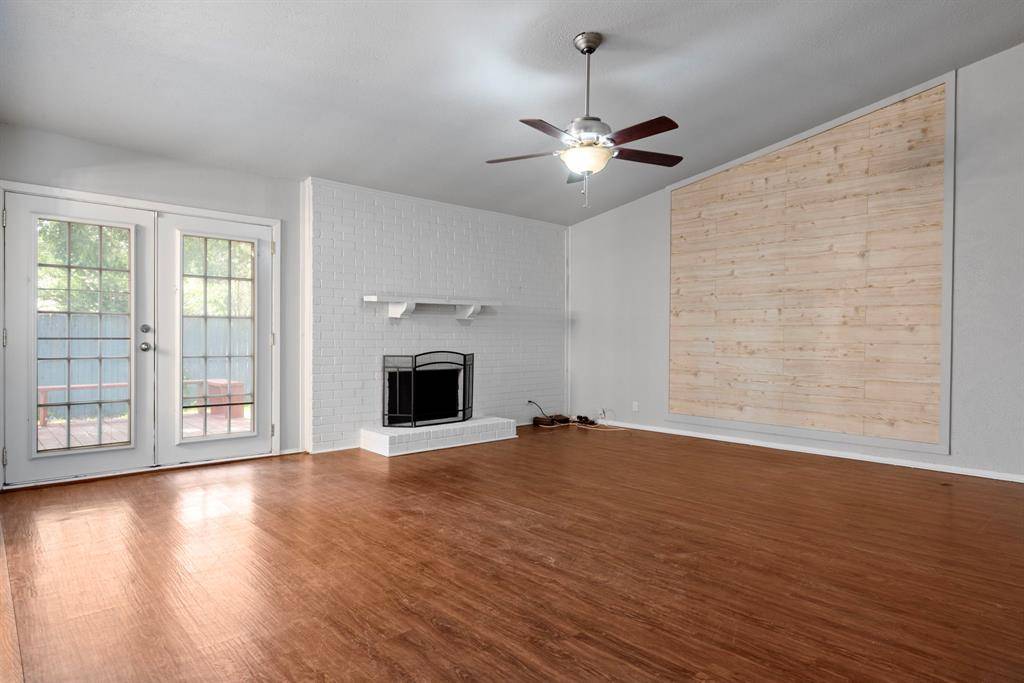 Arlington, TX 76006,1900 Lavon Creek Lane