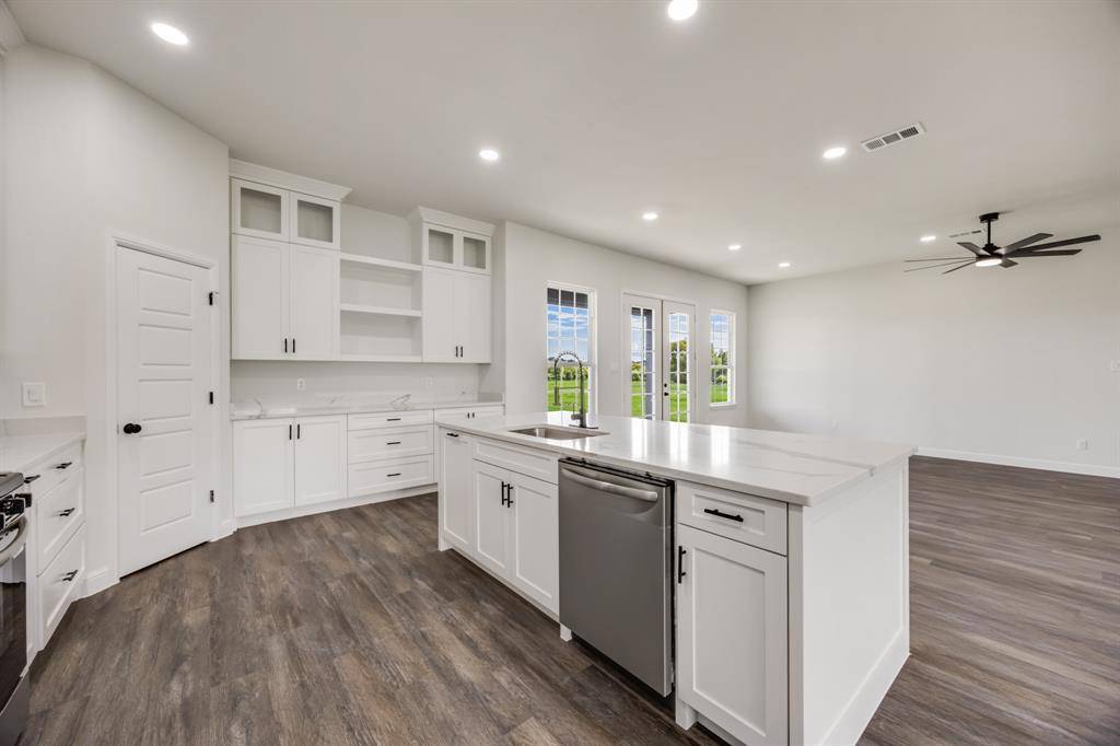 Athens, TX 75752,4651 Grand View Drive
