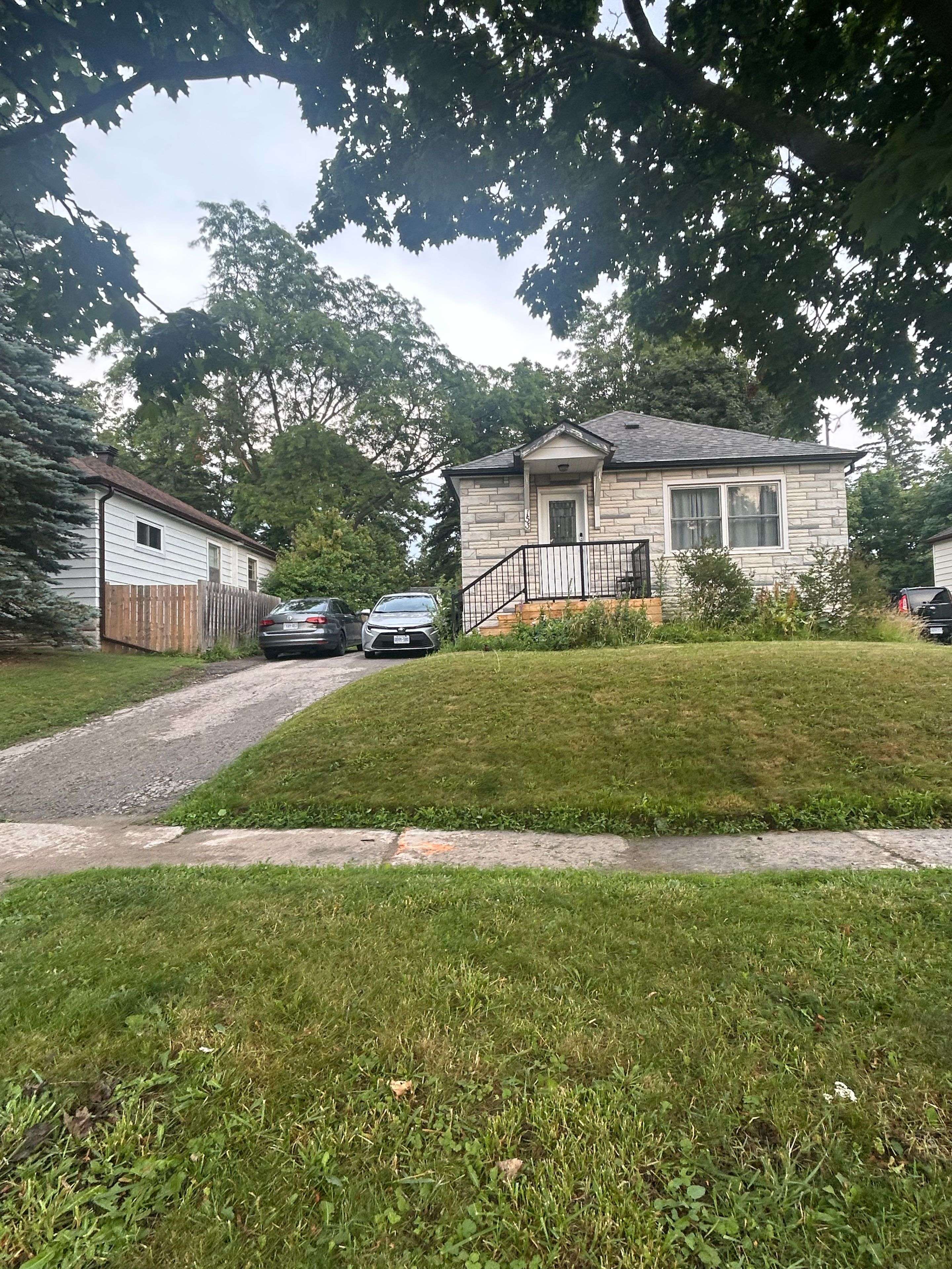 Barrie, ON L4M 1R9,153 Codrington ST #BSMT