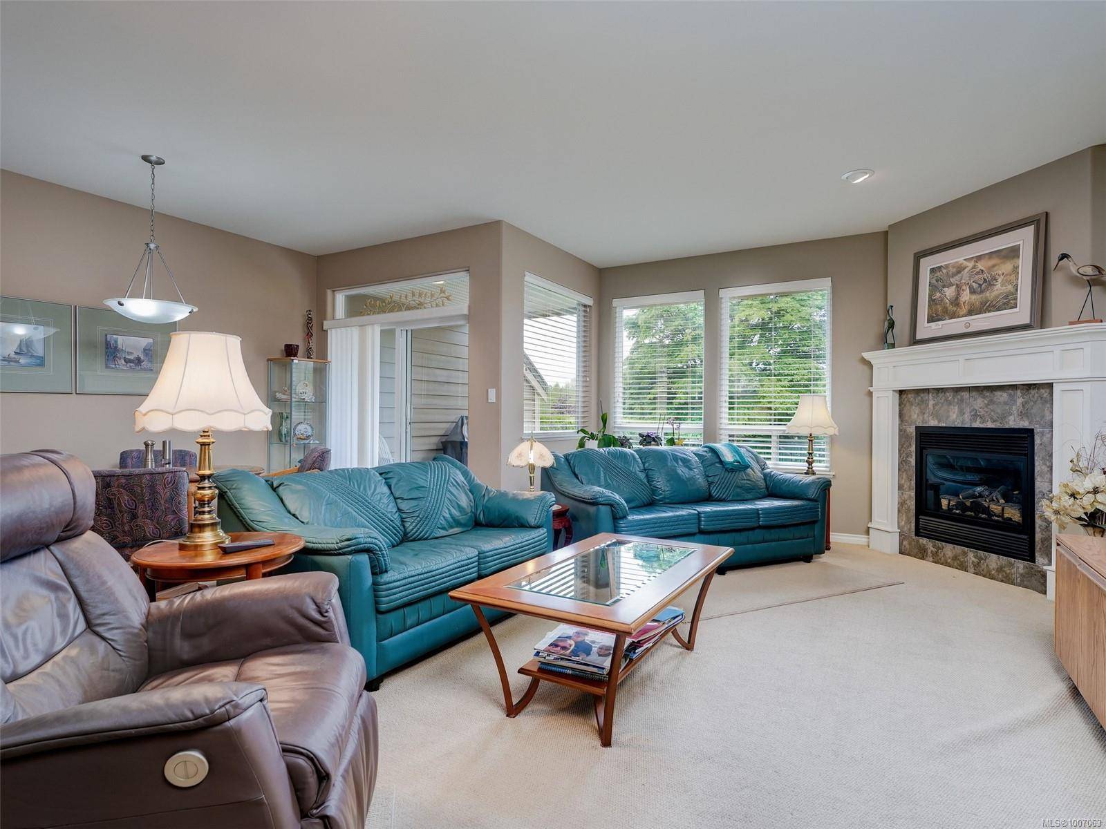 Mill Bay, BC V0R 2P2,912 Brulette Pl #35