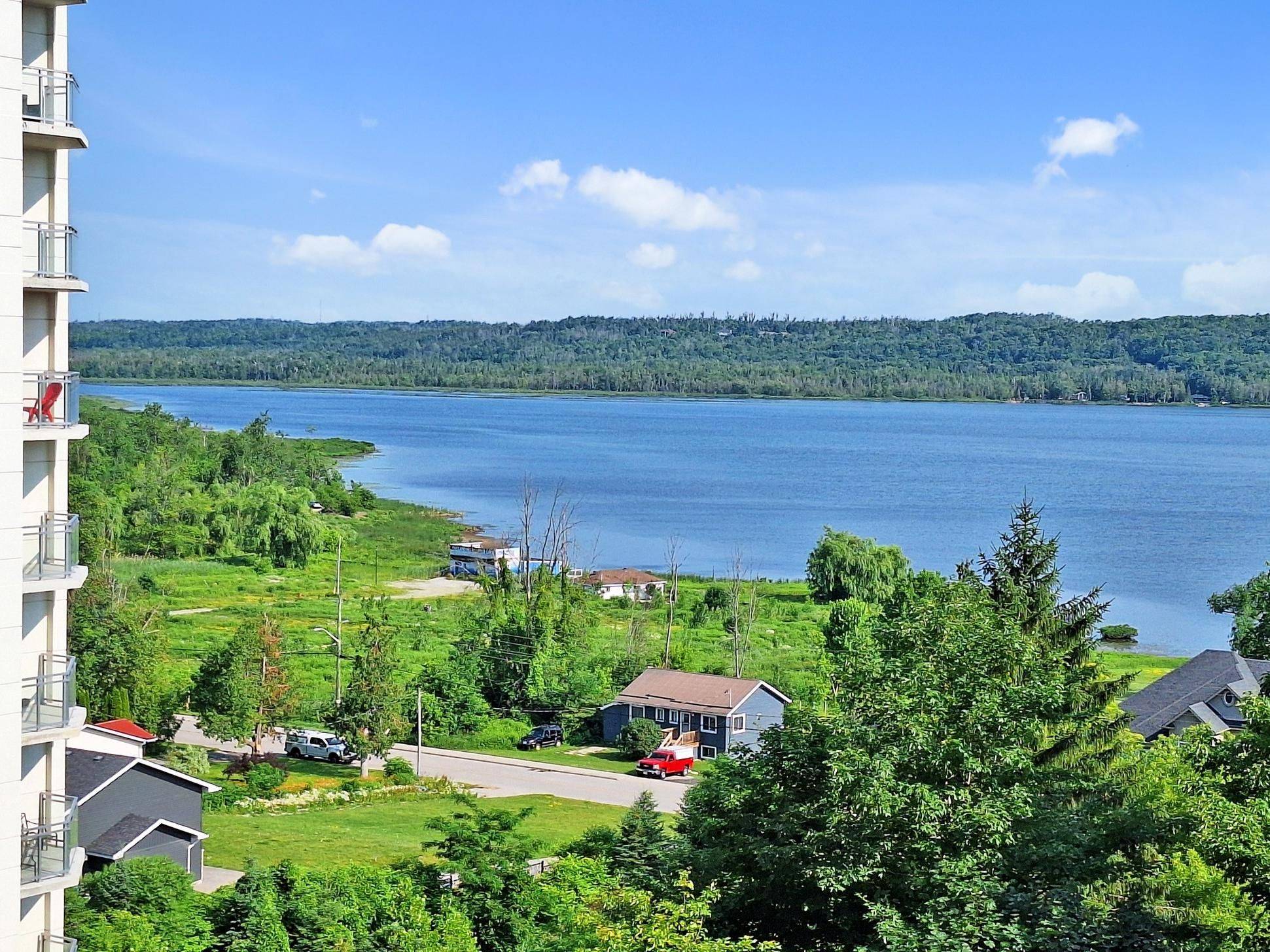 Barrie, ON L0K 1S0,58 Lakeside TER #703