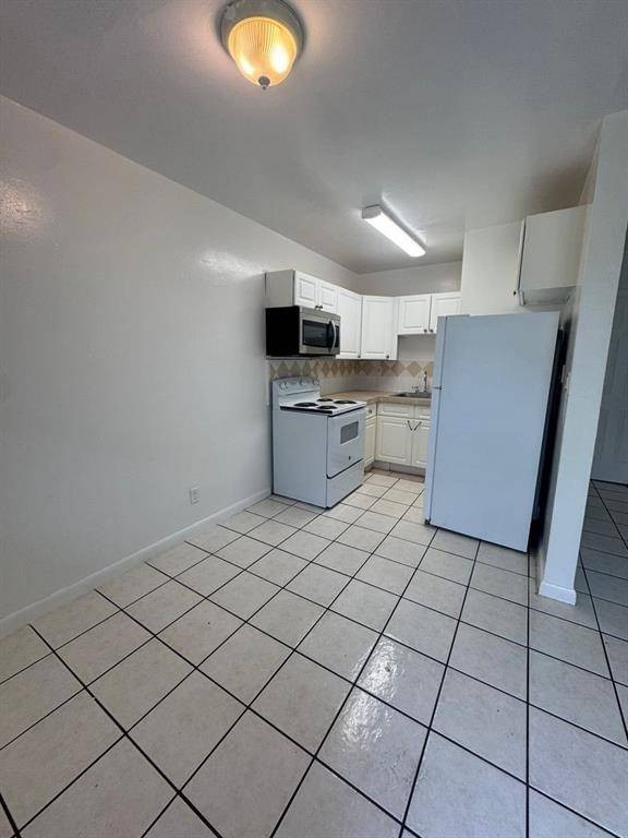 Fort Lauderdale, FL 33312,916 SW 15th Ter #D