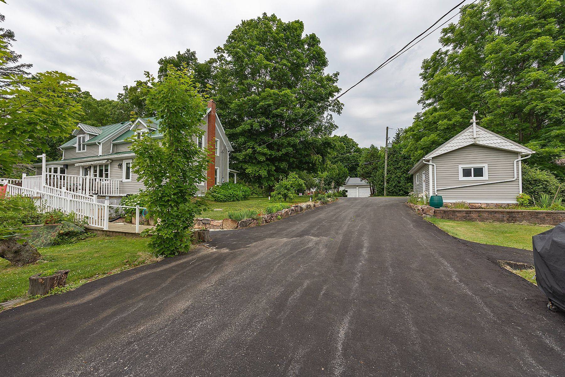 Leeds And The Thousand Islands, ON K0E 1R0,19 Old River RD