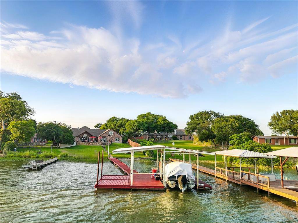 Waxahachie, TX 75165,155 Lakeshore Drive