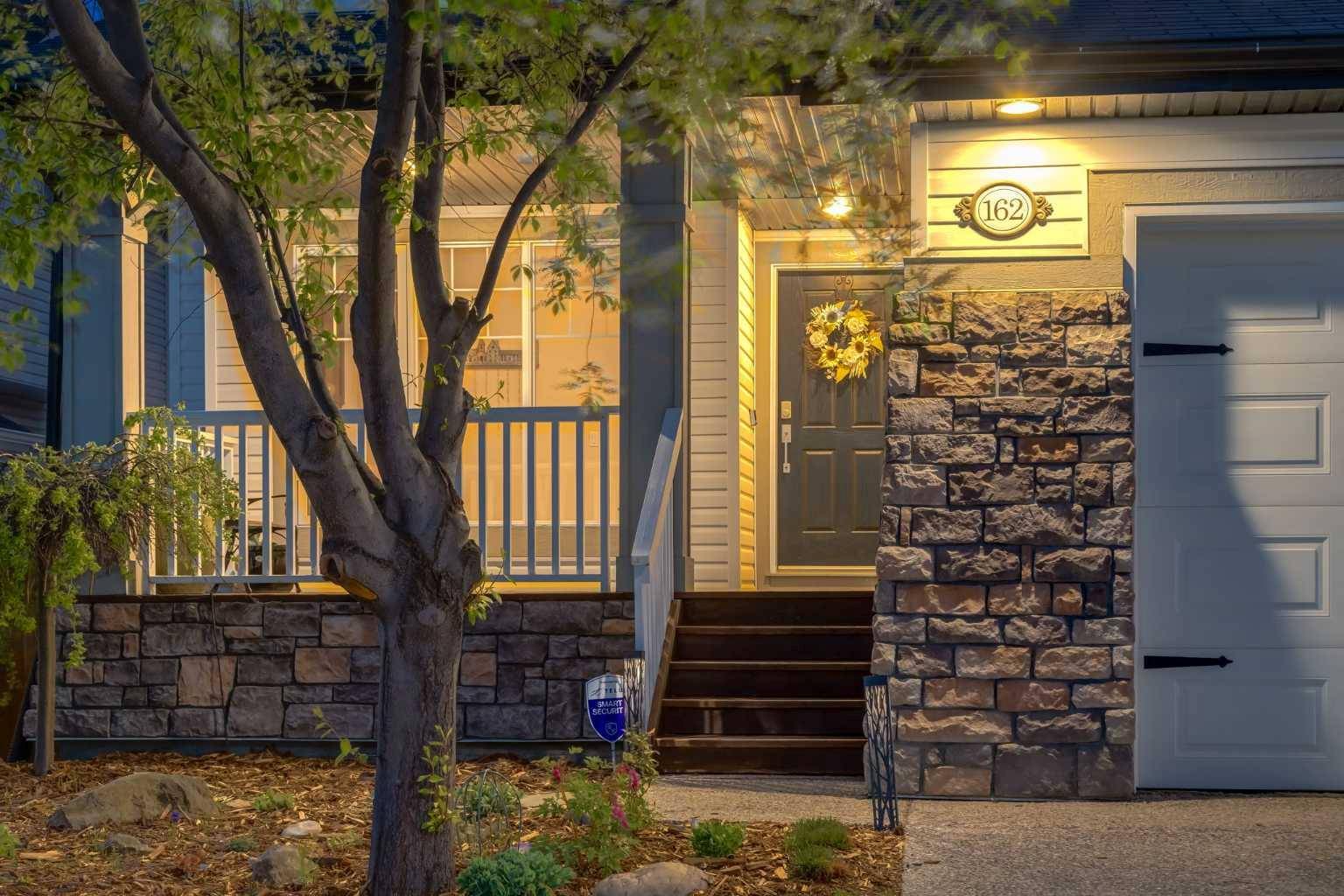 Calgary, AB T3B 5Z4,162 CRESTRIDGE WAY SW