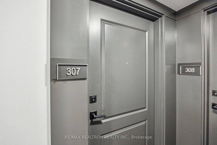 Toronto E06, ON M1N 0C2,1400 Kingston RD #307