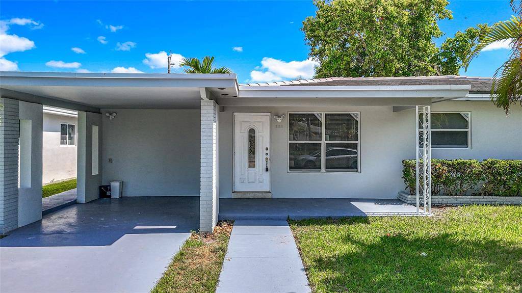 Hallandale Beach, FL 33009,825 NE 4th St